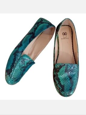 RARA AVIS Blue Green Snakeskin Texture Print Womens Loafers Flare Shoes Size 8.5